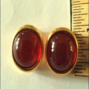 Red Stone and Gold Tone Oval Earrings